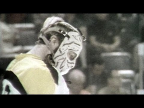 Máscara de goleiro mais assustadora da NHL: Gerry Cheevers