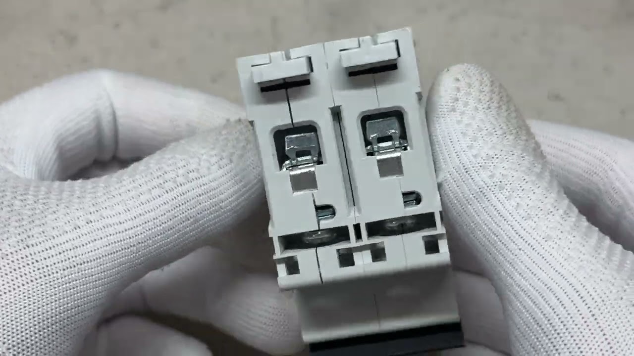 Автоматический выключатель ПРОМФАКТОР ECO FB1-63 2P C 50A 6кА FB1C2050