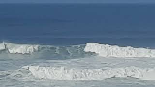 Large 15'+ outside swell Oregon Coast September 18th, 2023. Not surfable. 💀