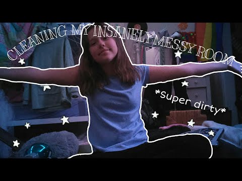 CLEAN MY MESSY ROOM WITH ME   ||Allie Blair