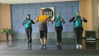 Download lagu Senam Kreasi 'Alusi Au' || Choreo by Atieng Suryanta mp3 Download lagu Senam Kreasi 'Alusi Au' || Choreo by Atieng Suryanta mp3