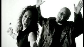 Matty J Ruys (feat. Lole Usoalii) - 'I Love Every Little Thing About You'