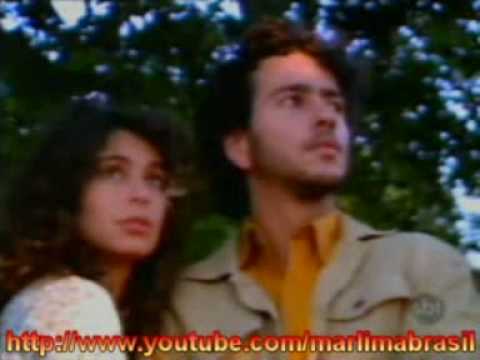 Véio do Rio tocando berrante