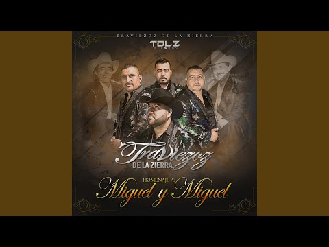 Ella Es Morena (En Vivo)