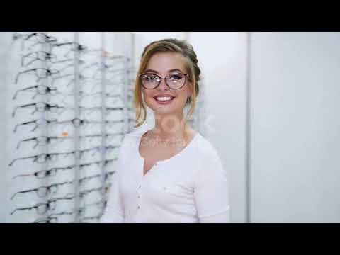 What are tortoiseshell glasses?