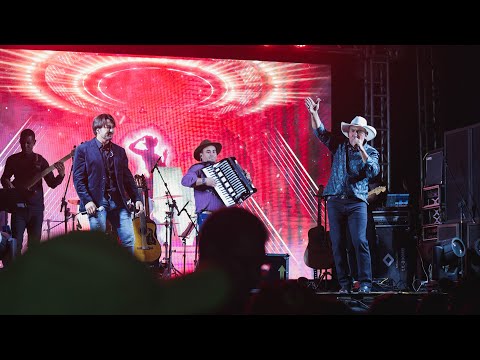 Showzão em Pedra do Indaiá da Dupla Chanceller e Montenegro