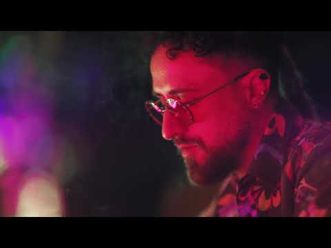 Ari - Foge tão Bem (pt. Pedro Medz)