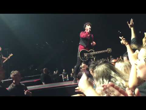 Green Day - Too Dumb to Die [LIVE] (New Zealand)