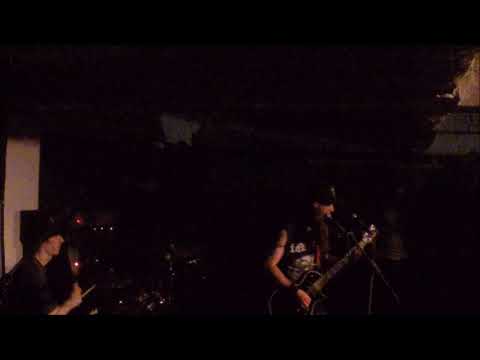 KICKxAssxViolence-va t'coucher/ 1 800