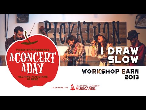 I Draw Slow | Watch A Concert A Day #WithMe #StayHome #Discover #Live #Music