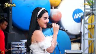 Download lagu OJO DIBANDINGKE - LALA WIDI - AURORA LIVE KELAPA GADING RAMAYANA AUDIO mp3