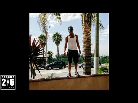 BouchaBandz - Movin'