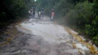 preview picture of video 'Mais que brecha  d'água na trilha dos piaba'
