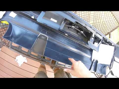 Part9 - 2015 Jeep Grand Cherokee MOPAR Hitch Receiver Install