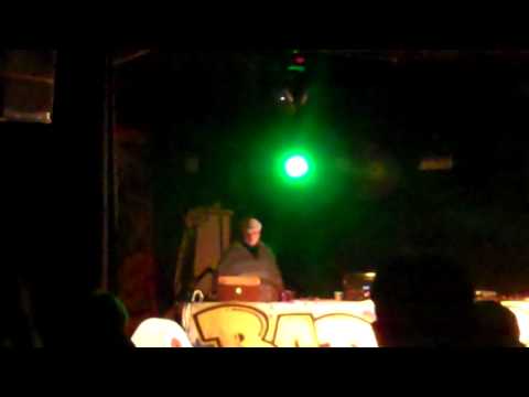 Emakha live drum and Bass Molodoi, Astrofonik Bad Assembly 25.02.2011Part3.MP4