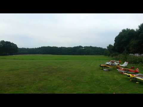 Außenlandung Aeroclub Hagen am Sommerfest 2015 Modellclub-Menden e.V.