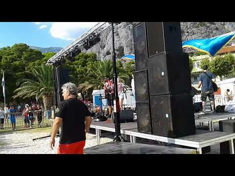 OMIS, DOČEK IVANA PERIŠIĆA, SLAVONAC IZ SVICARSKE OD ZG , ZD DO OMIŠA 😀👍