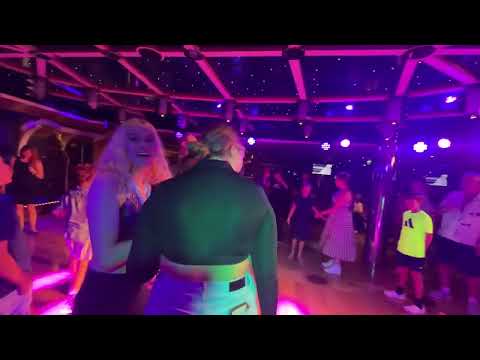 Carnival luminosa cruise - final sea days of the new years cruise