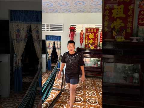 Từ lúc nó cắt tóc ngắn nó không được bình thường #haihuoc #comedy #funny #giaitri #cuoichutthoi