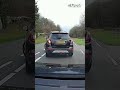 U wilt hier afslaan, mag dat? | RTV Oost