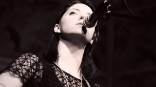 Sharon Van Etten - Give Out (Live in Manchester)