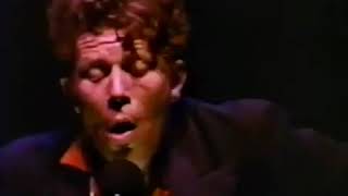 Tom Waits - &quot;16 Shells From A 30.6&quot; (Big Time Documentary, 1988)