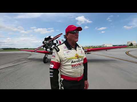 AeroShell Aerobatic Team headliner at the Air & Space Expo