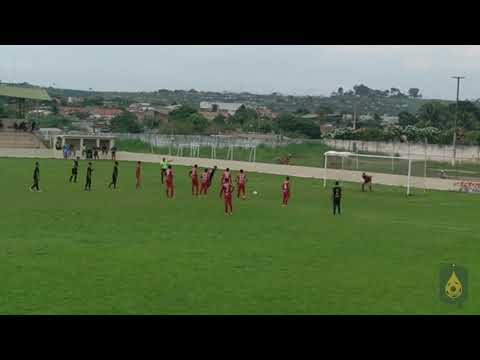 Don Altamira passeia no Altamirense 2020