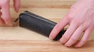 Кожаная ключница унисекс Shvigel 16536 черная