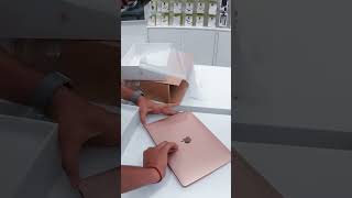 Download lagu Finally Macbook Air m1 🥵😎🎶. mp3