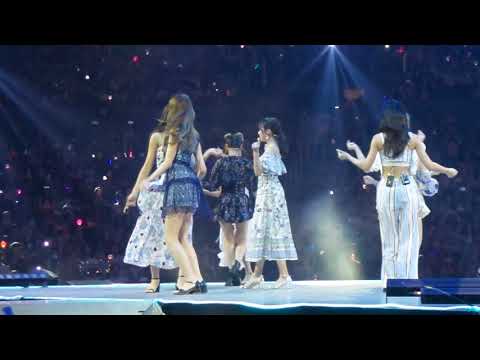 KCON LA DAY1 180811 TWICE- DANCING THE NIGHT AWAY