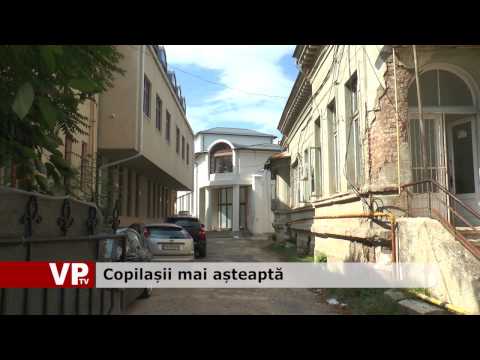 Copilașii mai așteaptă