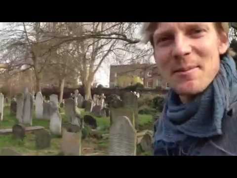 Nuija ja tosinuija - eksyksissä hautausmaalla