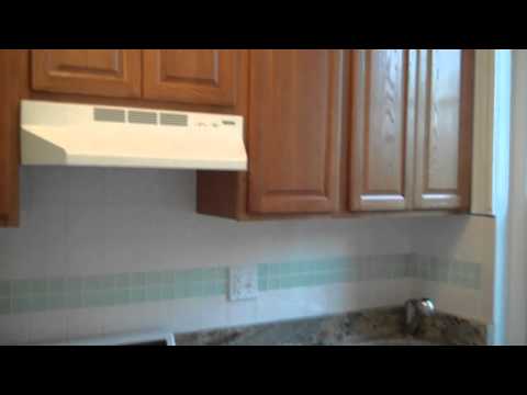 115 St. Stephen,  50, Studio