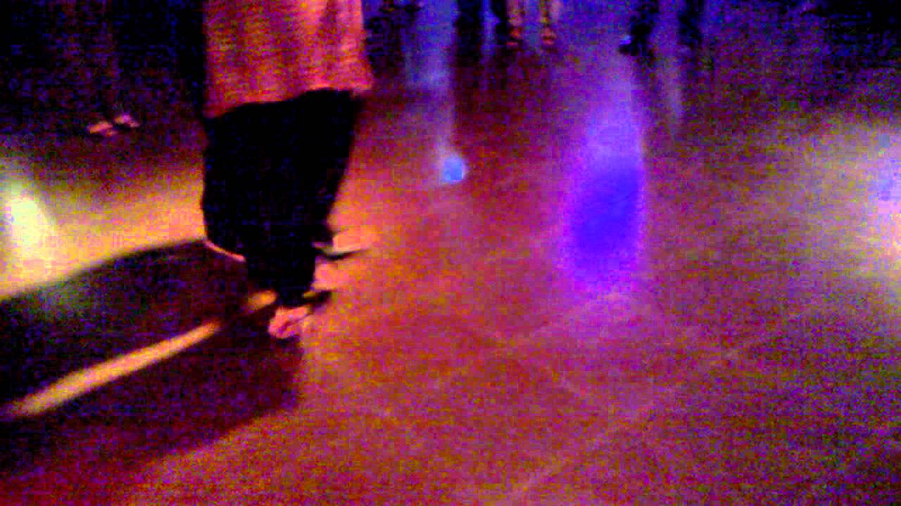 Daniela Roig y Hernán Prieto, clase de tango en La Viruta (19-10-2011)