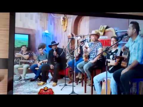 Vinicius Senna no revista sertaneja com Arizona