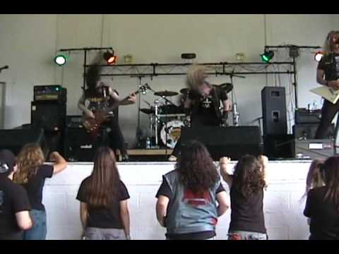 VANLADE performs Life By The Blade @ WOM Fest 4 Open Air 6-18-11.wmv