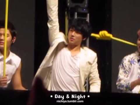 121110 ZE.A Showcase Live in Malaysia - Pointing Game