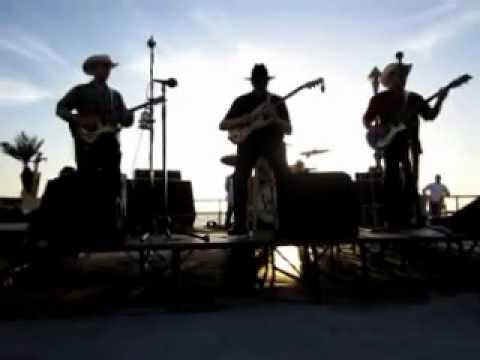 Nokie Edwards and VenturesMania Black Sand Beach Redondo Beach Pier