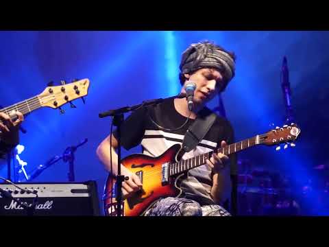 PIPOQUINHA E PEDRO MARTINS  - Sinhá (Joao Bosco -  Chico Buarque)