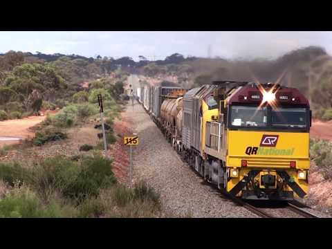 6003-CLP13 climbing up from Bindulli with a QR National's 3MP1 freight bound for Perth.