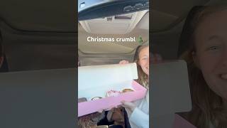 Trying Christmas crumbl!