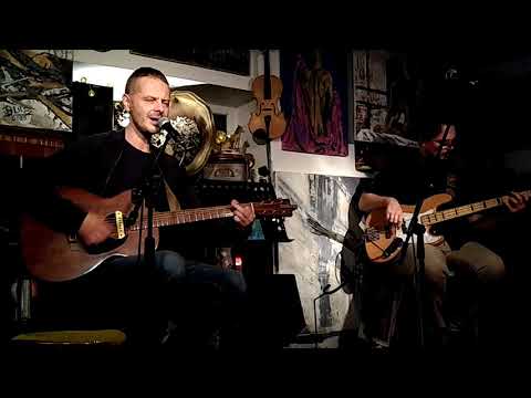 Daniel Gałązka z Zespołem (DGZZ) - Rodzą się dzieci