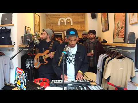 COFFEE CLUB LIVE @ the Mimm Store // Wigflex City Festival 2019