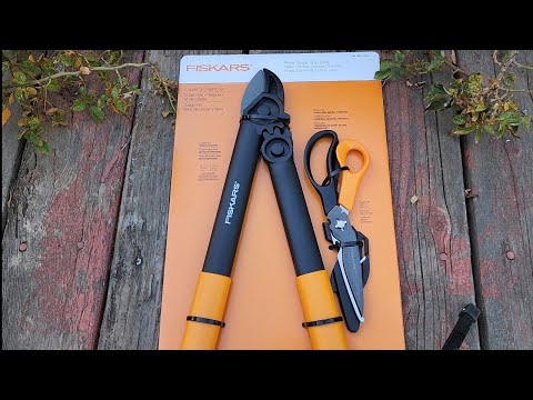 Costco Sale Item Review Fiskars Fiskar Lopper and Shears Set Prune Shape Snip Done