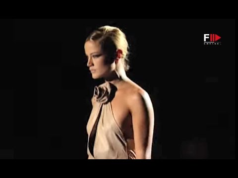 GUCCI Fall 1999 Milan - Fashion Channel