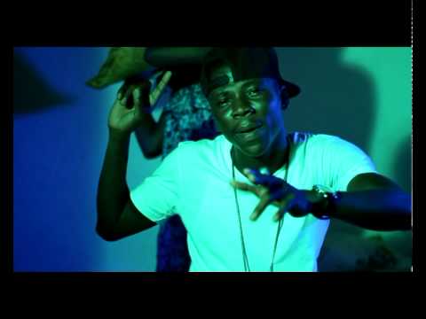 Blaka - Am Not Leavin' (Feat. Stonebowy) (Official Music Video)