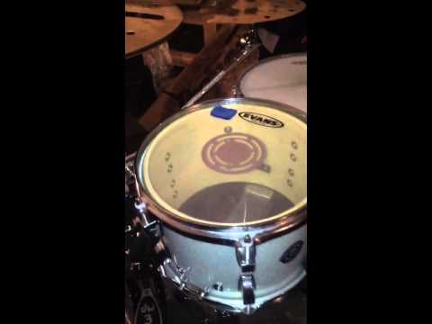 Converting a Tom Into a Snare....