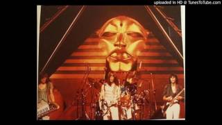 UTOPIA LIVE 1977 - COMMUNION WITH THE SUN