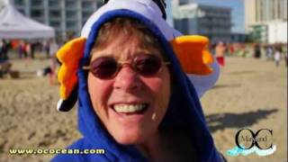 preview picture of video 'New Years Day Penguin Swim 2012 Ocean City Maryland'